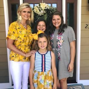 Meet your Posher, Claire